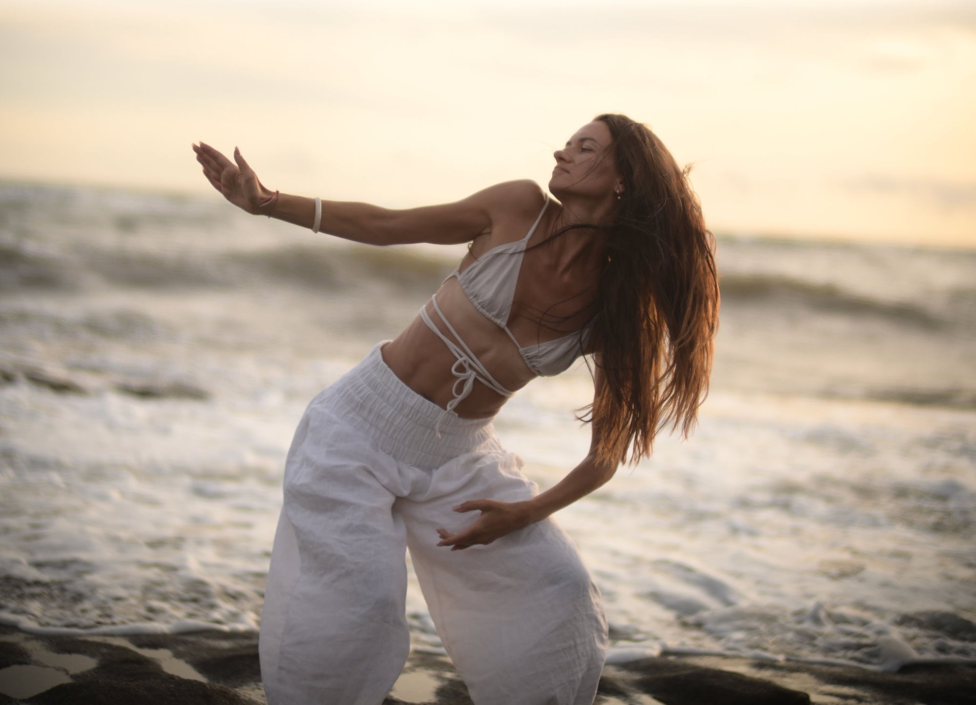 Somatic dance facilitator