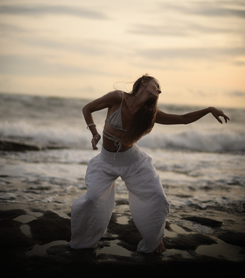 Somatic dance